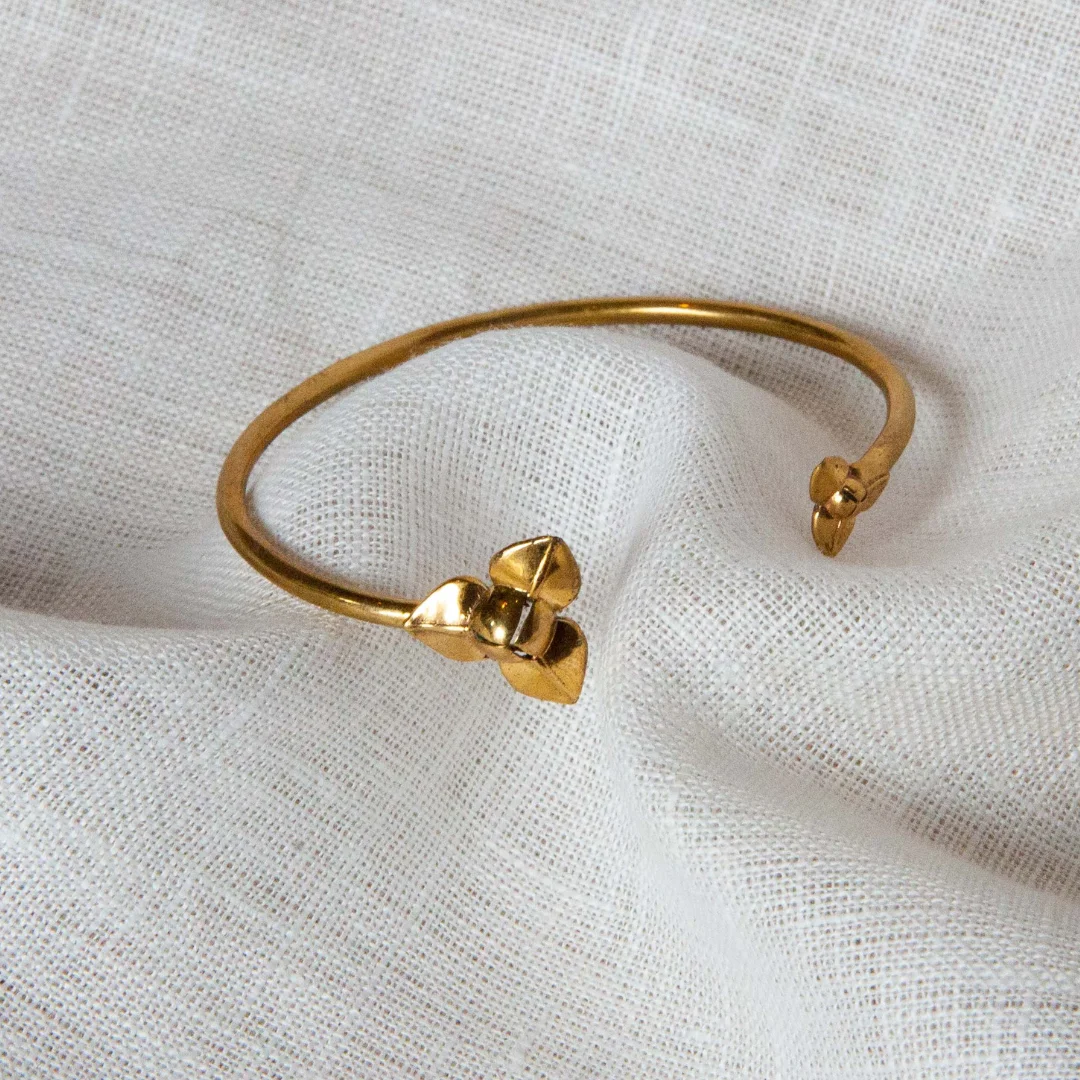 HS Bangles