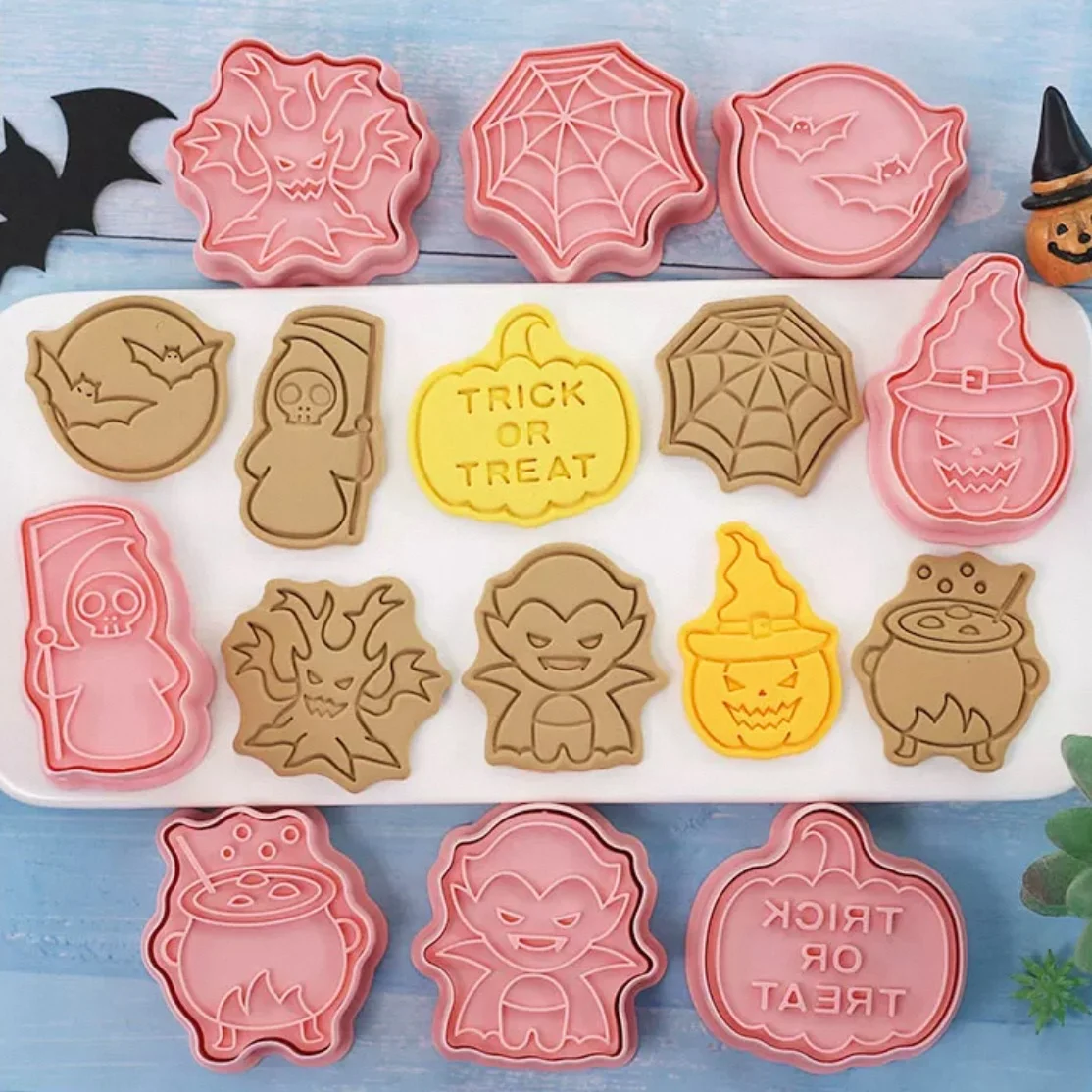 Halloween 8pcs 3D Cookie Cutters Set C
